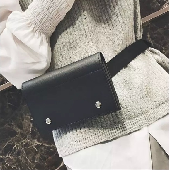 Just In! 🆕 LISBON Vol. 3 Belt Bag - Picture 2 of 8